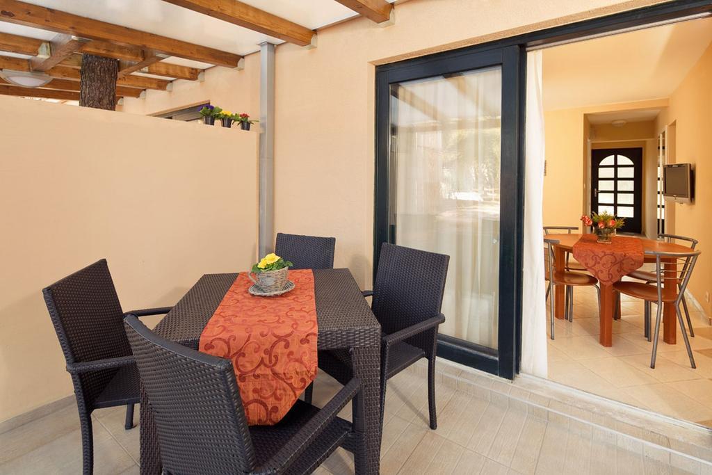 Apartments Amfora Plava Laguna 乌马格 客房 照片